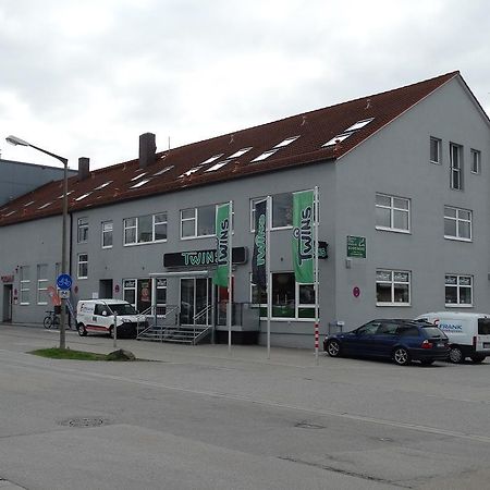 Hotel Amy Regensburg Bagian luar foto
