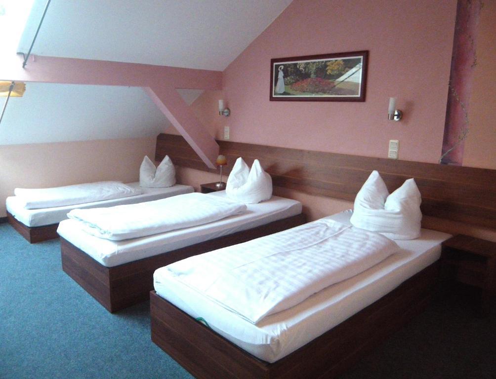 Hotel Amy Regensburg Bagian luar foto