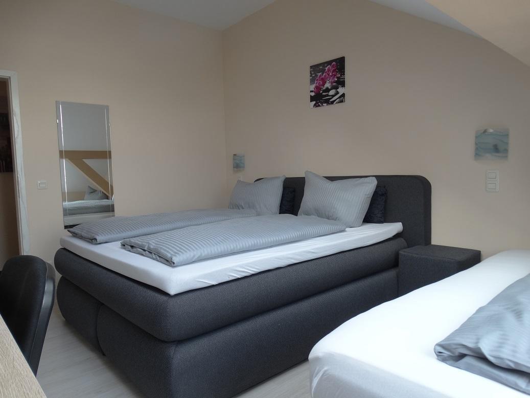 Hotel Amy Regensburg Bagian luar foto