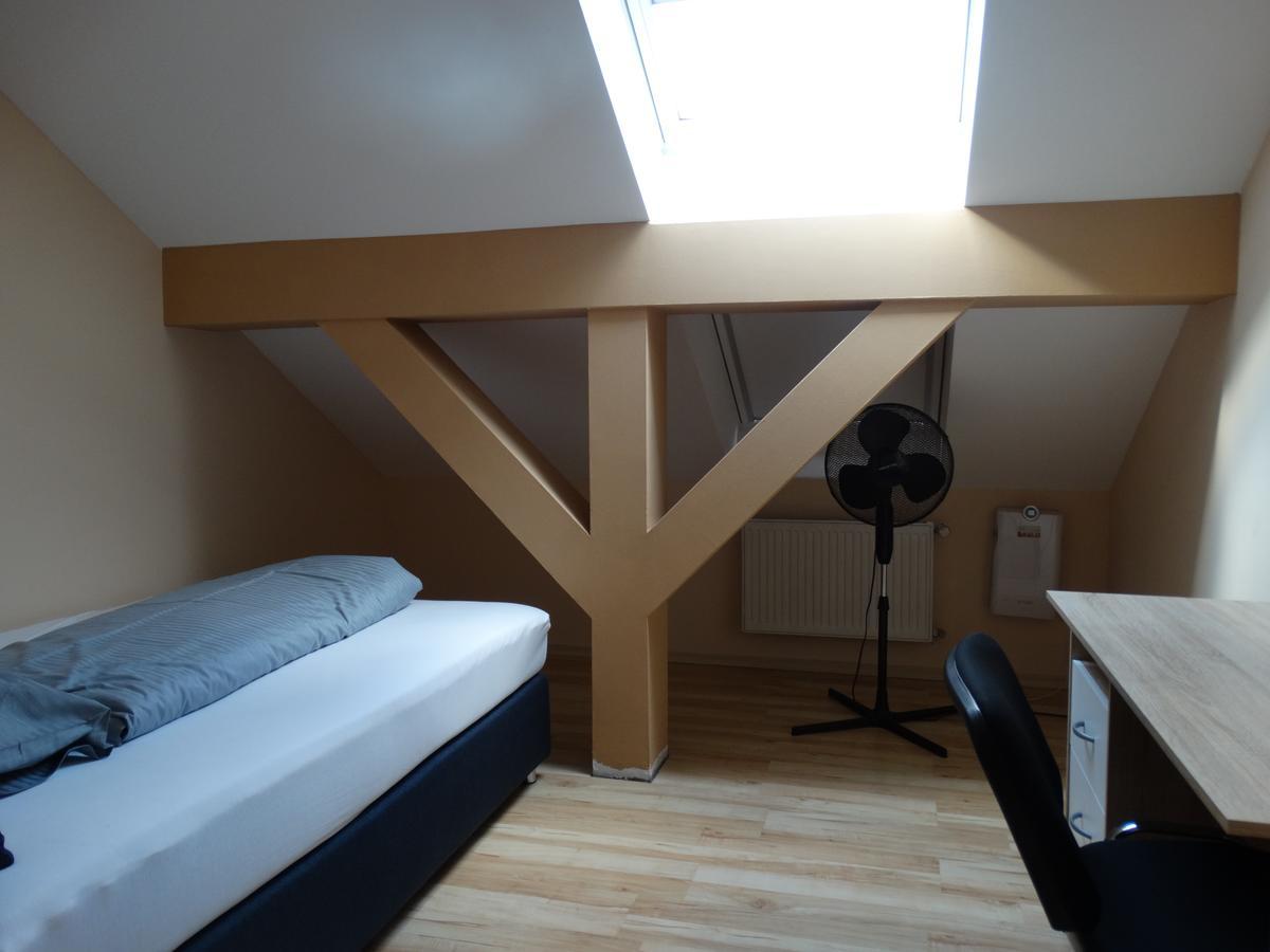 Hotel Amy Regensburg Bagian luar foto