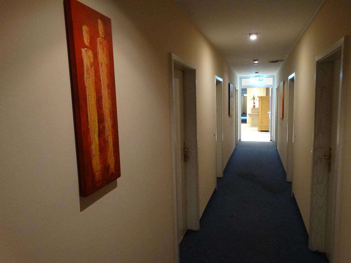 Hotel Amy Regensburg Bagian luar foto